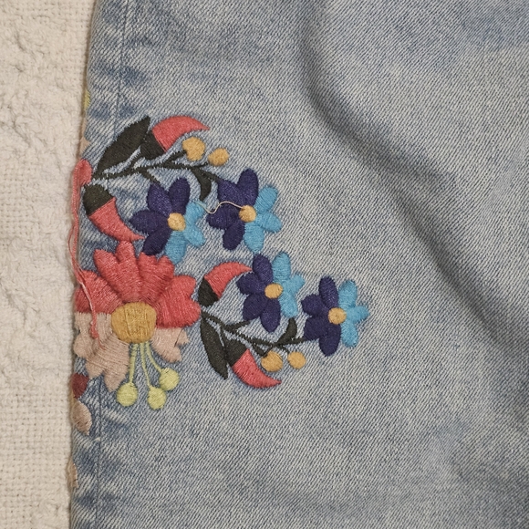 Pilcro and the Letterpress Light Blue Floral Skinny Jeans - Picture 4 of 11